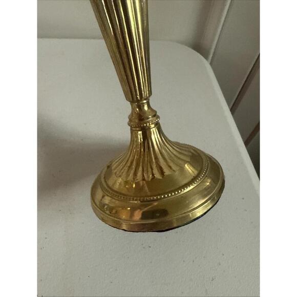 Vintage brass candlesticks set of two, 7.5 inches - Picture 8 of 15